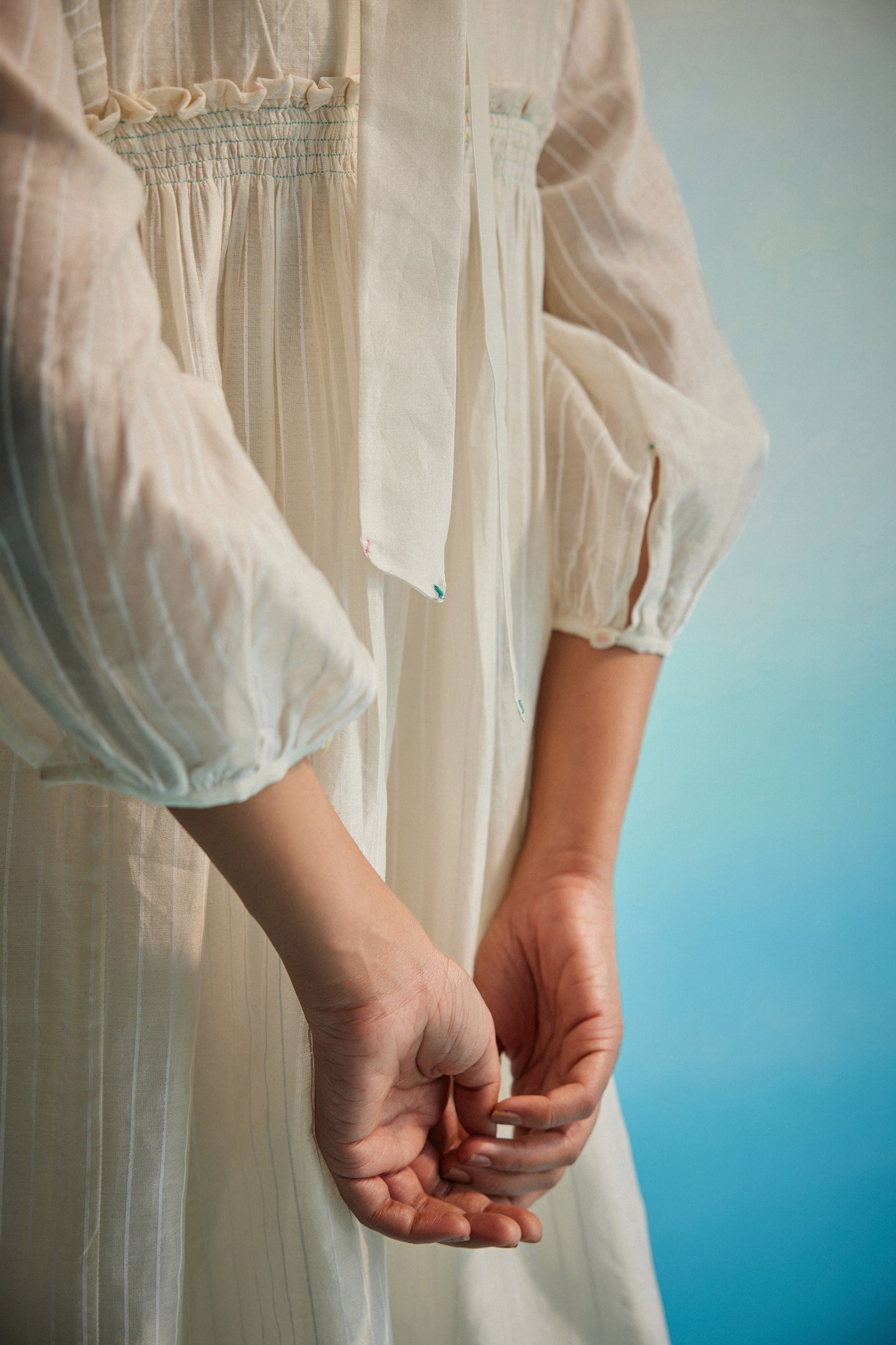 Hakanai Square Sleeve Top Set