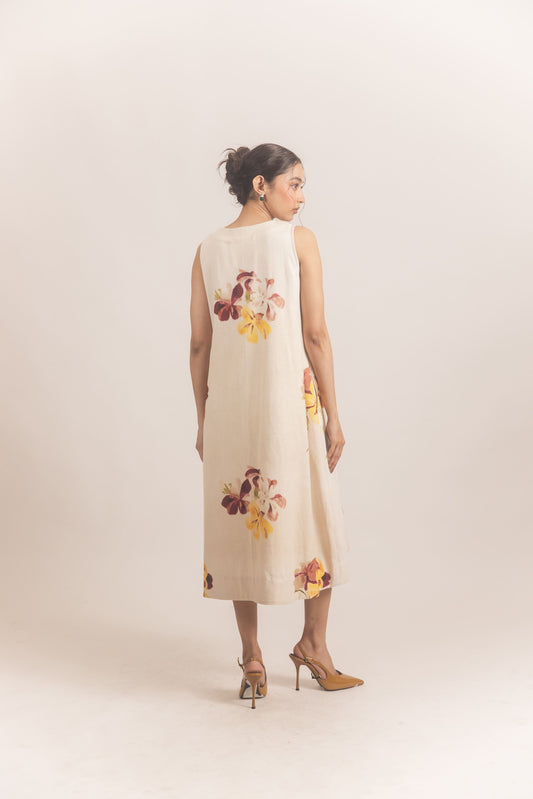 Scallop Dress White