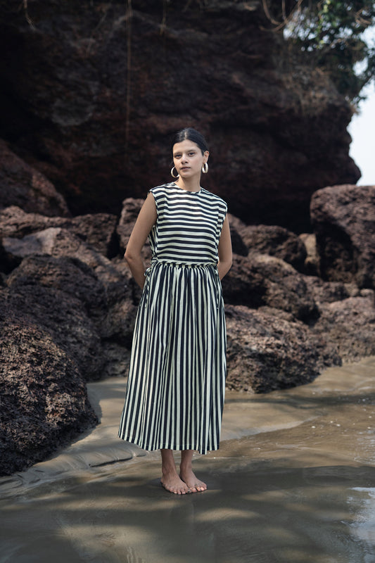 Wrap Skirt Set (Black & White)
