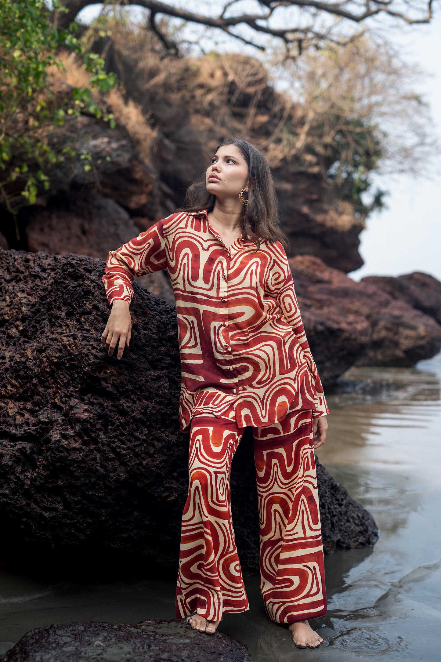 Maria Shirt (Maroon)