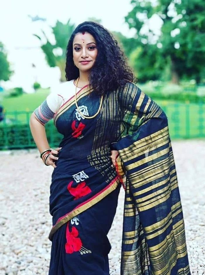Black Mangalgiri Debi Poster Saree