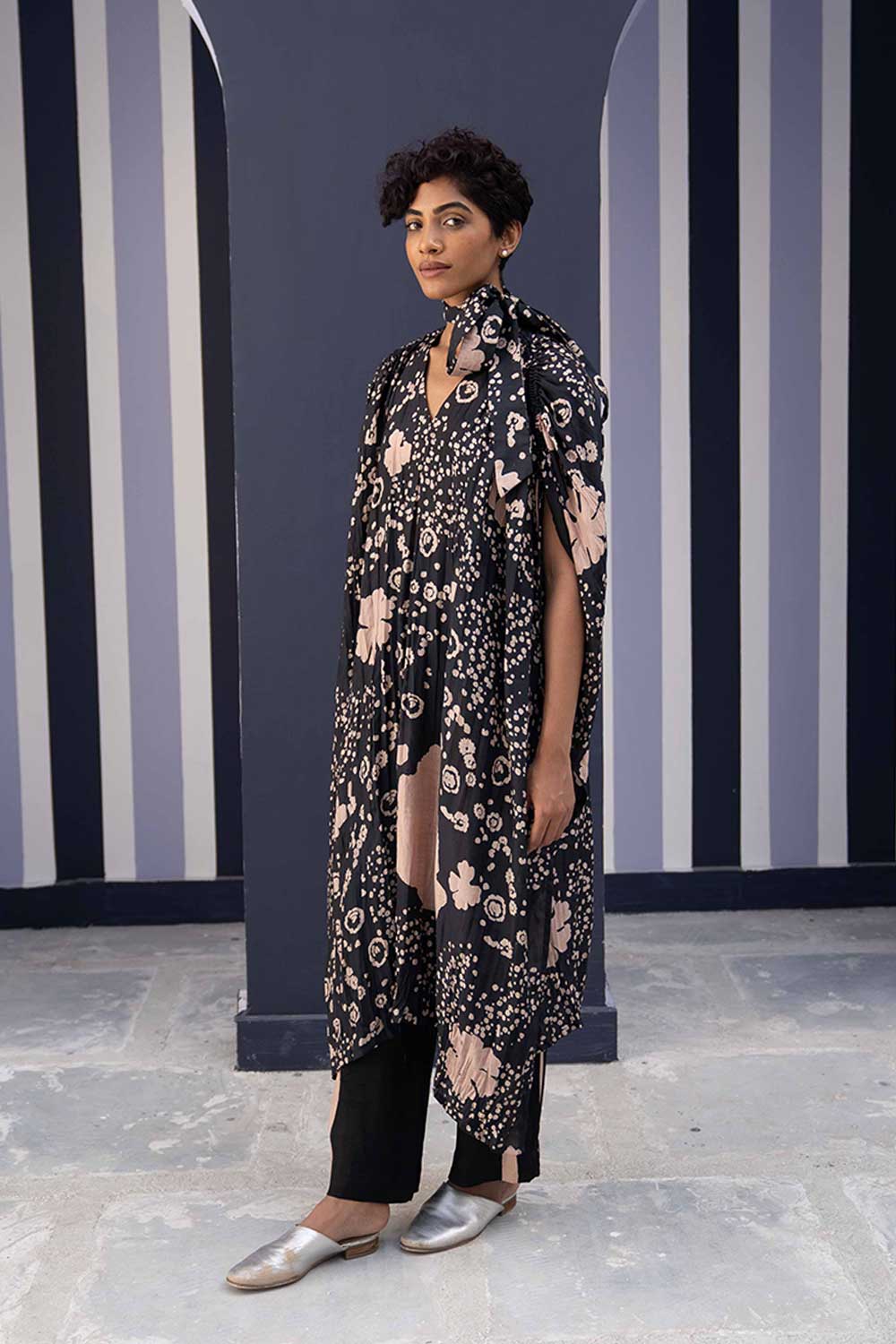 Ophelia Black Kaftan Set