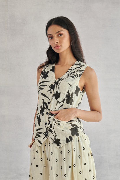 Rio Creme Printed Waistcoat