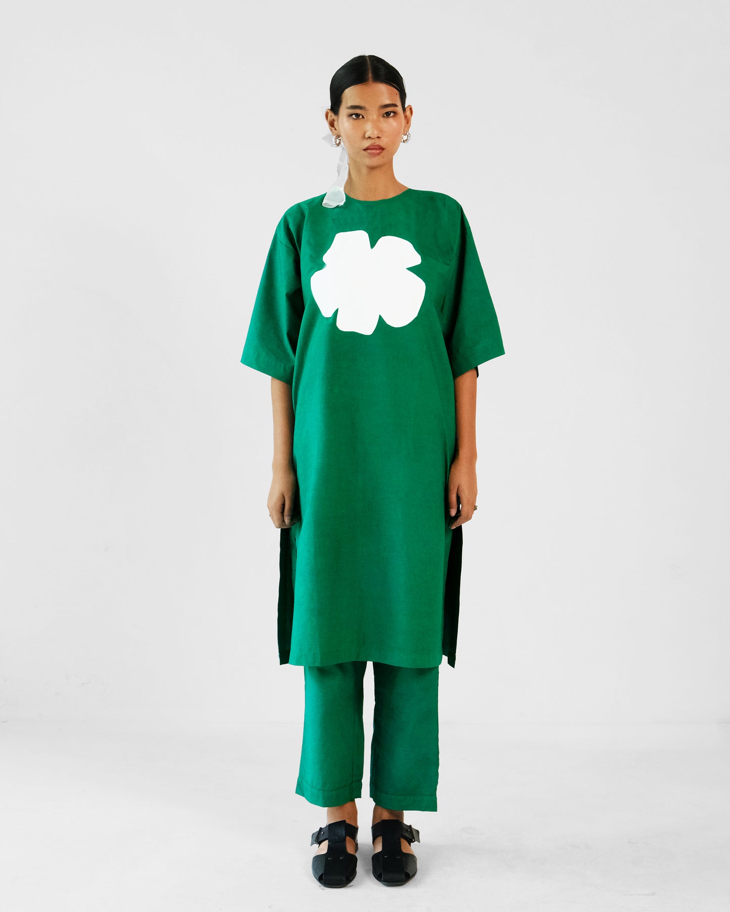 Green Applique Cotton Tunic Pant Set of 2