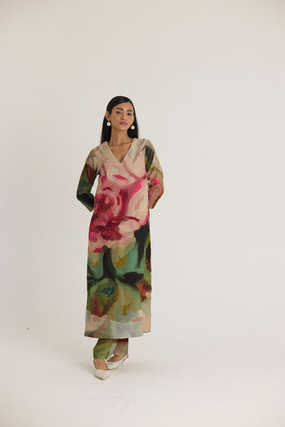 Tilly Emroidered Long V Neck Kurta Set