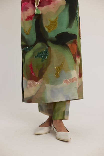 Tilly Emroidered Long V Neck Kurta Set