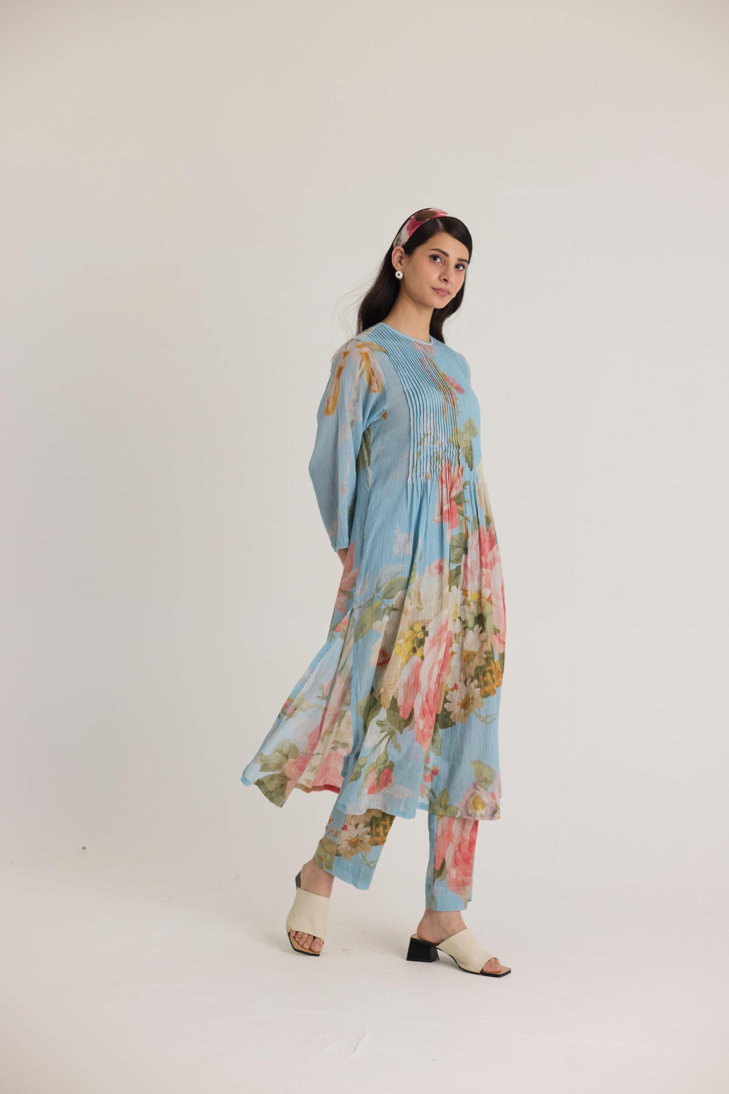 Taffy Pintucks Kurta Set