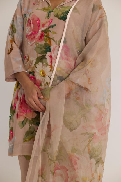 Hazel Embroidered Kurta Set