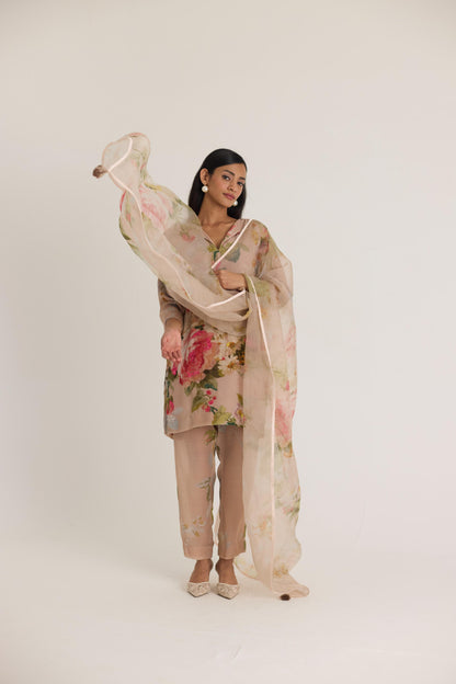 Hazel Embroidered Kurta Set