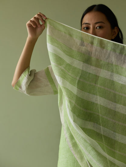 Vira Hand-Emboidered Linen Kurta Set - Meadow