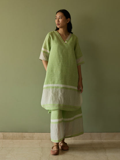 Iva Pleated Border Linen Kurta Set - Meadow