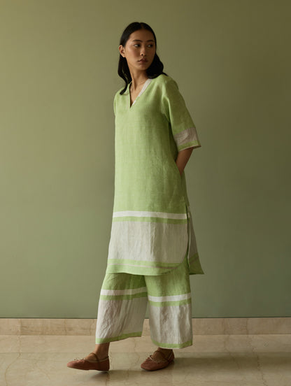 Iva Pleated Border Linen Kurta Set - Meadow