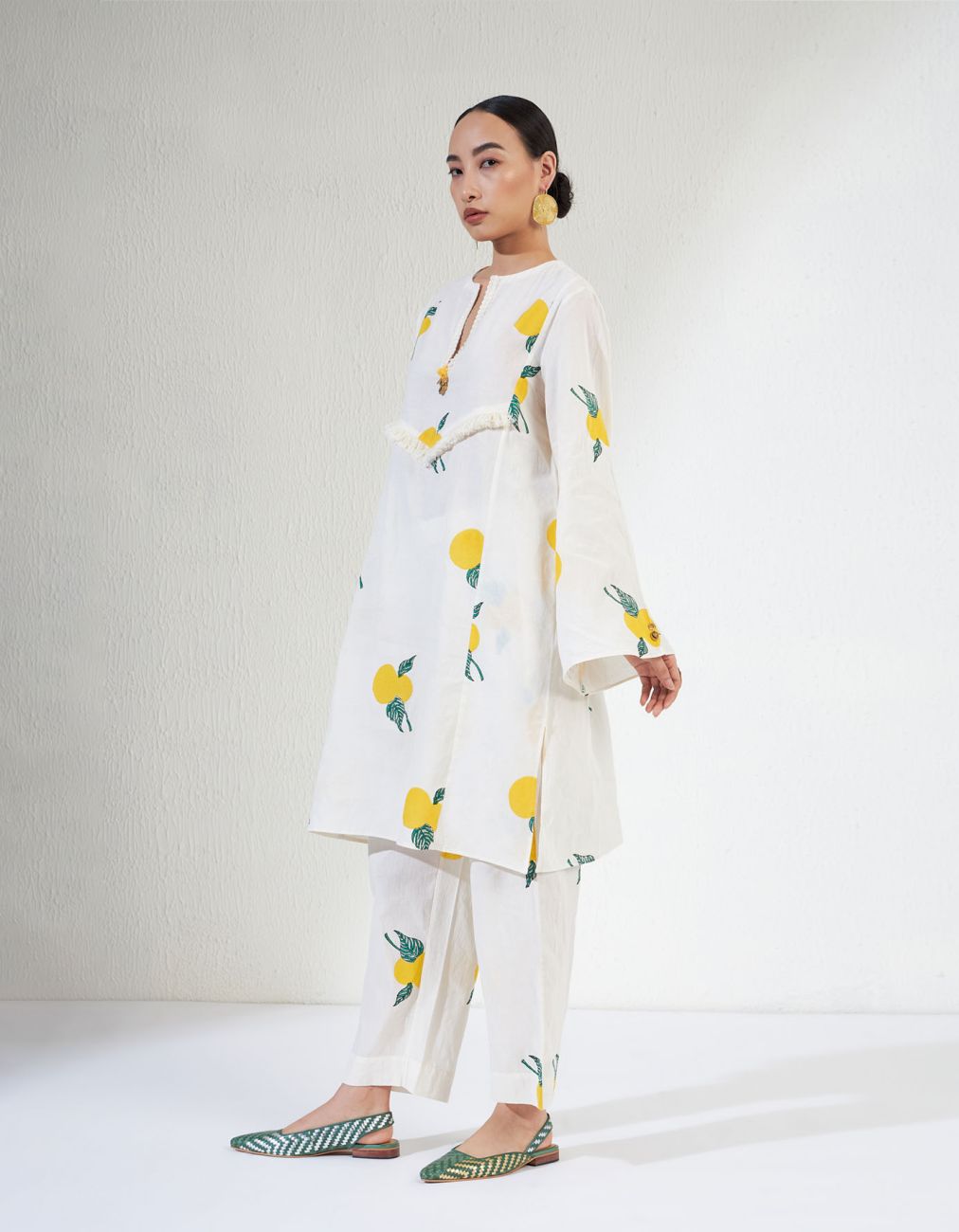 Off White And Yellow Veera Set 1