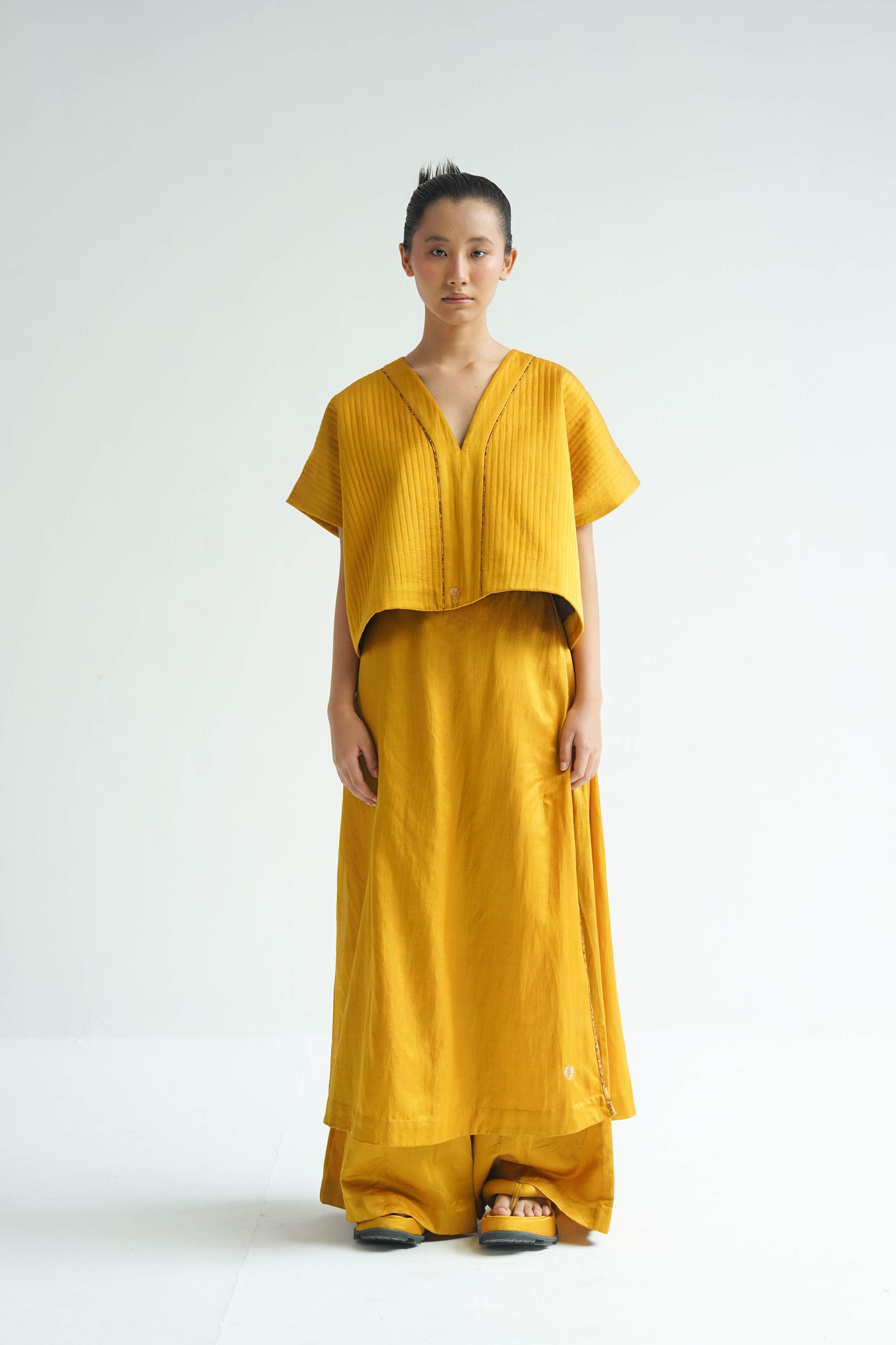 Karashi Quilted Top With Drape Trouser