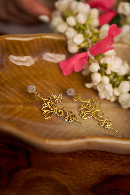 Lumina Stud Earrings