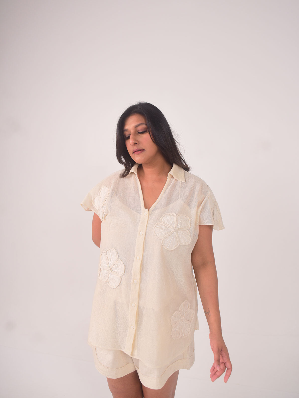 Cam Applique Cotton Net Shirt