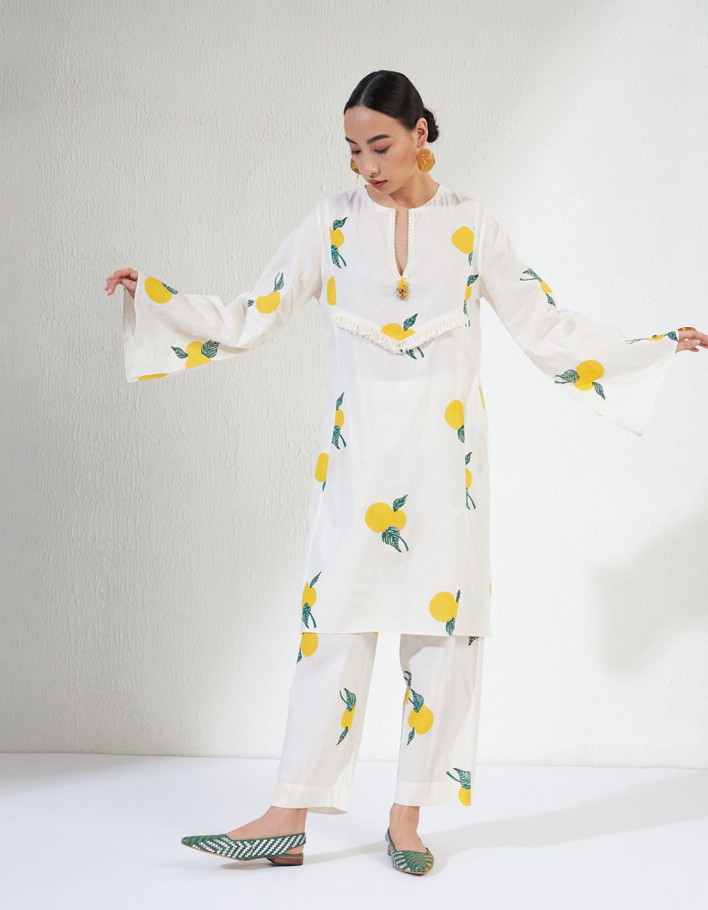 Off White And Yellow Veera Set 1
