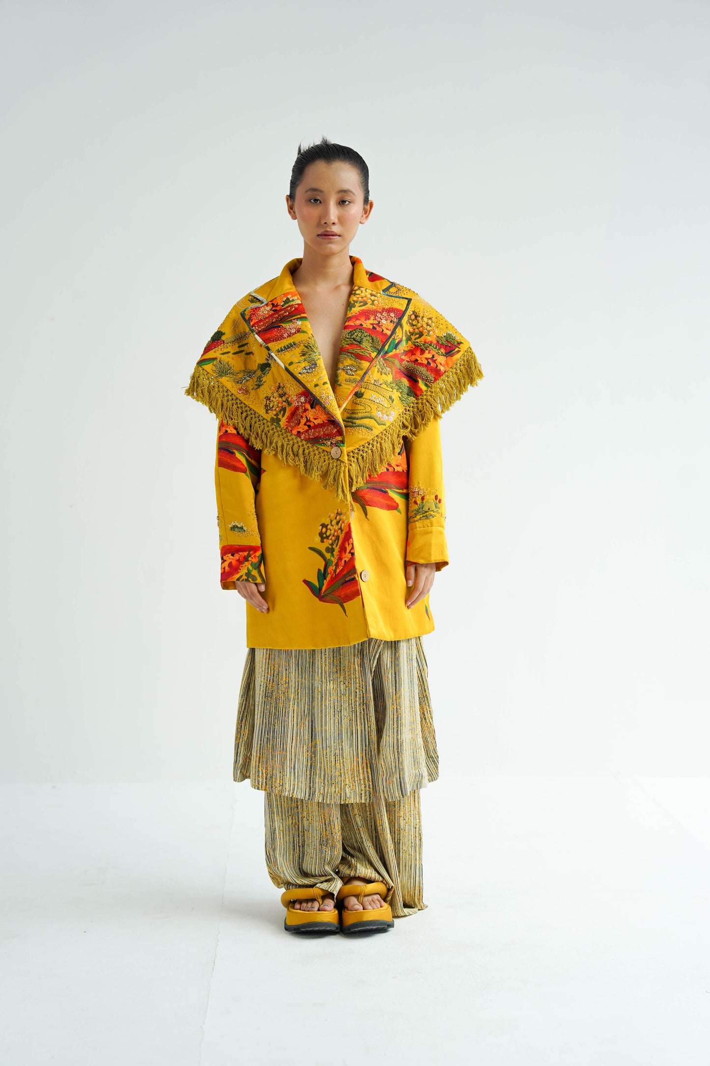 Muban Embroidered Jacket