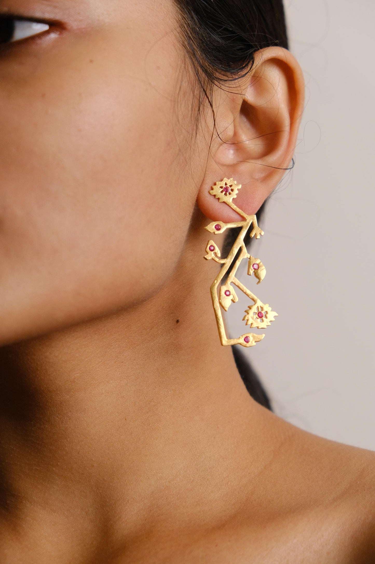 Tersa Earring